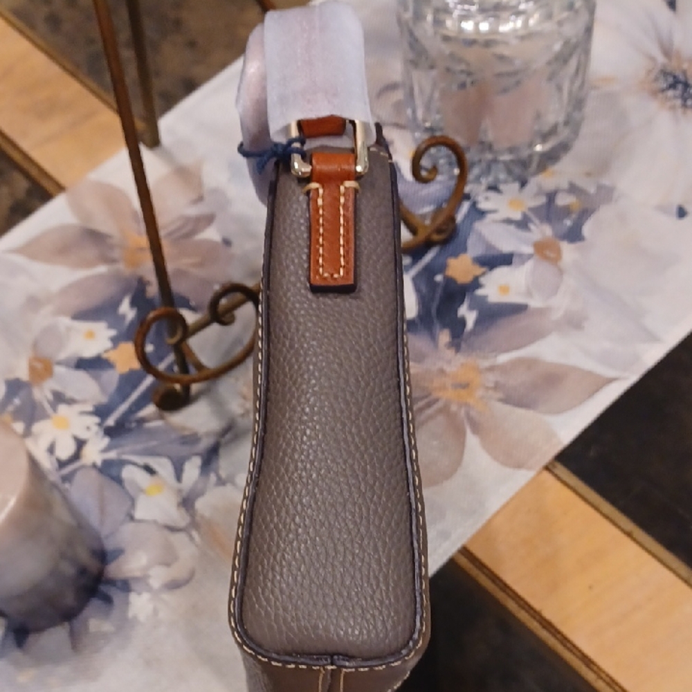 STUNNING Dooney & Bourke 'Lexington' Elephant Colored Crossbody Bag - Picture 6 of 12